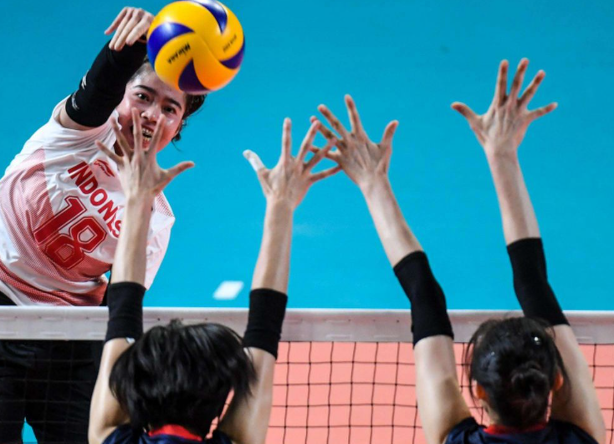 strategi-fake-smash-voli-bikin-setter-lawan-terkecoh