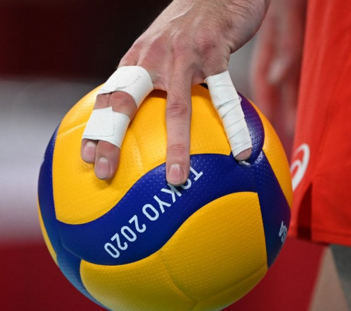 rahasia-kesempurnaan-servis-voli-yang-tentukan-kemenangan