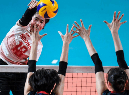 ketika-smash-voli-membuat-satu-lapangan-terpukau