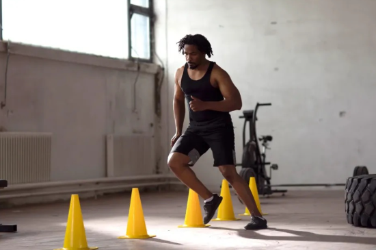 latihan-fisik-voli-untuk-kecepatan-dan-refleks