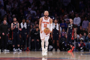 Jalen Brunson Pimpin Knicks dengan Rekor Assist Gemilang